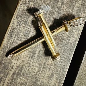 14k gold diamond cross pendant